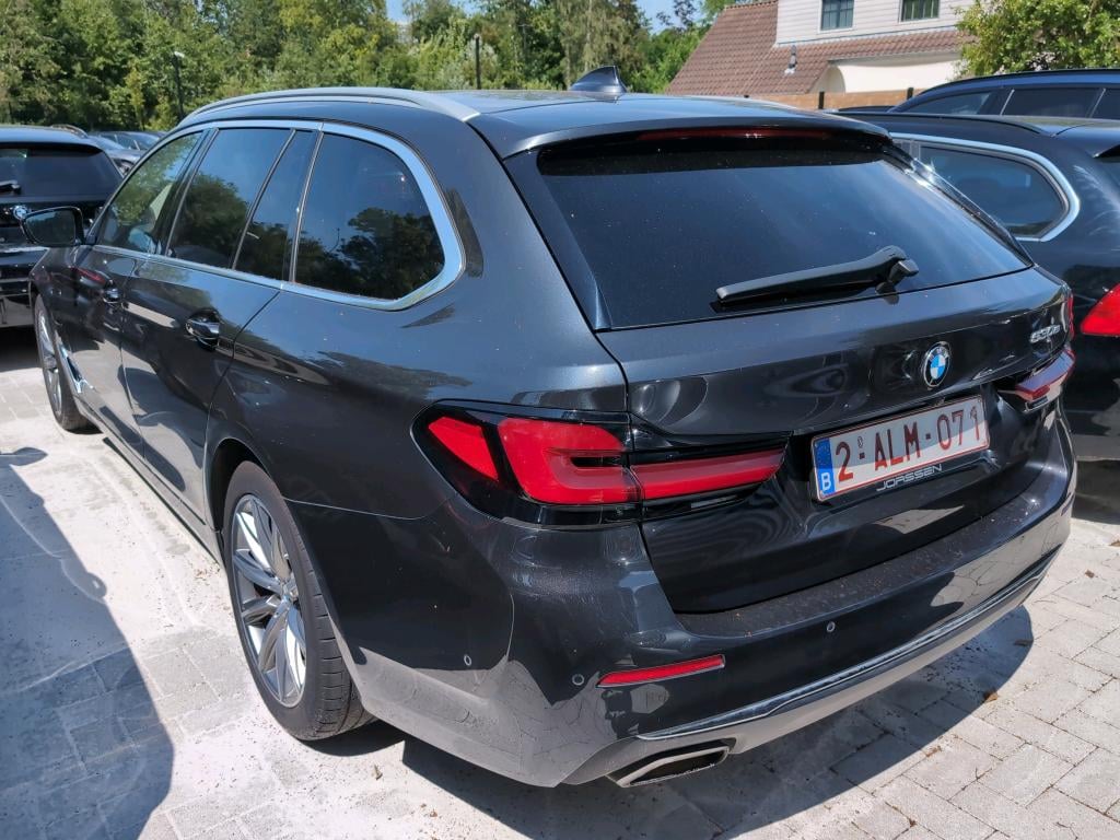 BMW 5 SERIES TOURING 2.0 530E TOURING AUTO photo