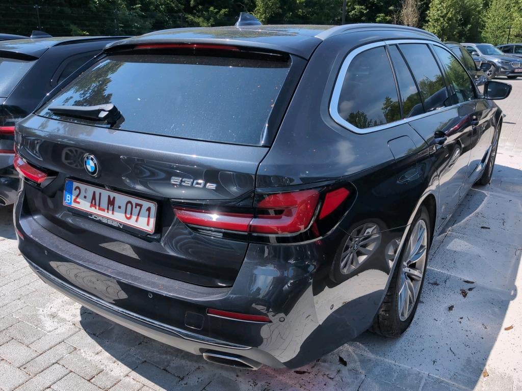 BMW 5 SERIES TOURING 2.0 530E TOURING AUTO photo