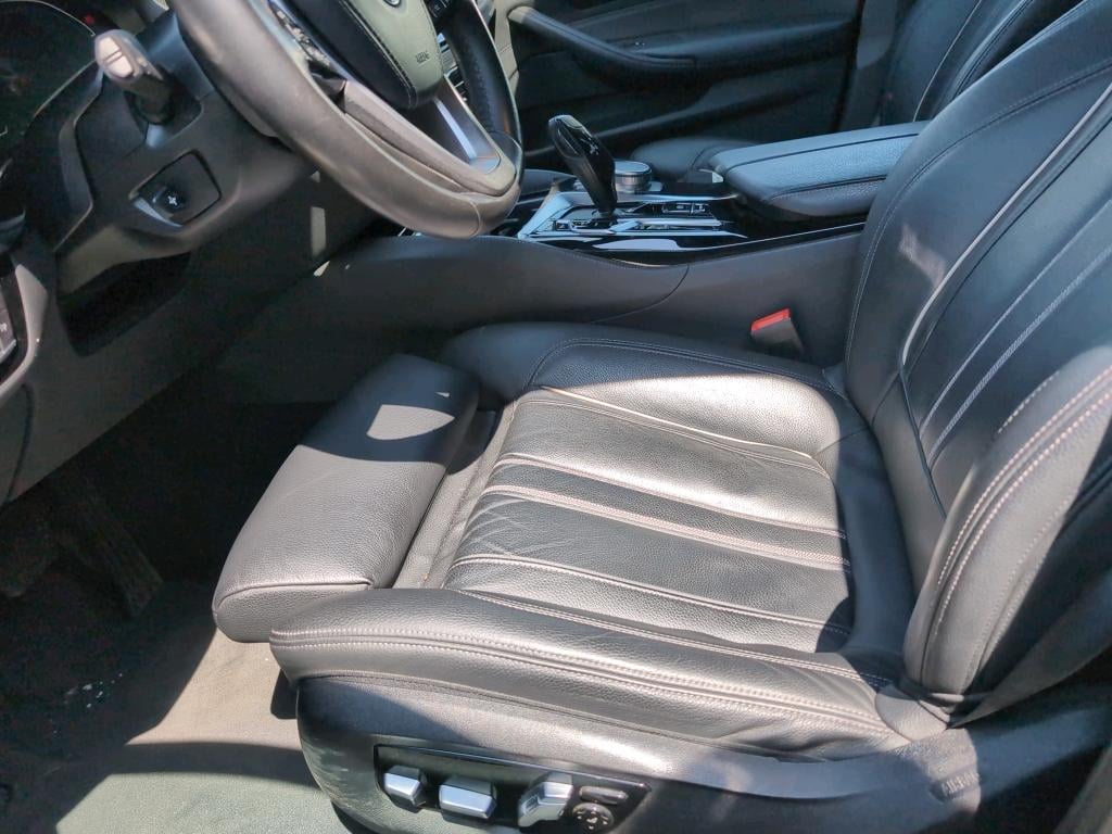 BMW 5 SERIES TOURING 2.0 530E TOURING AUTO photo