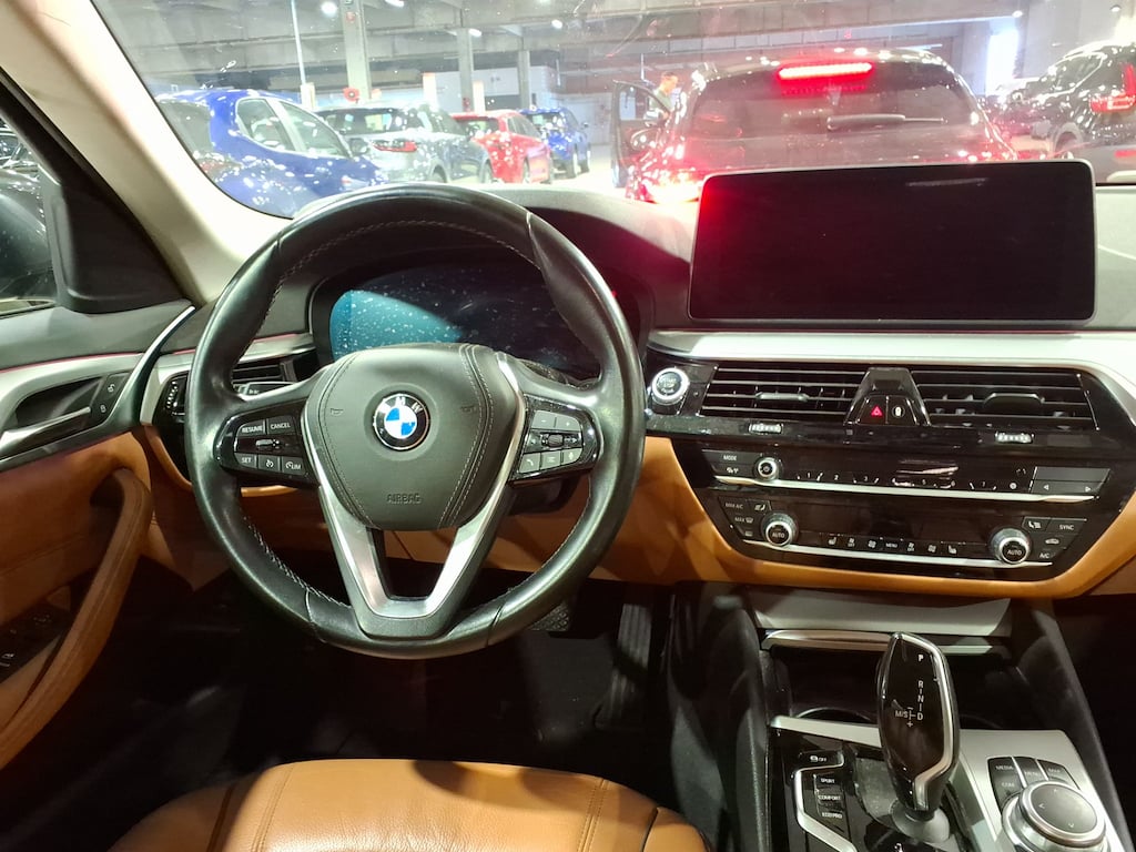 BMW 5 TOURING DIESEL - 2020 520 dA MHD photo