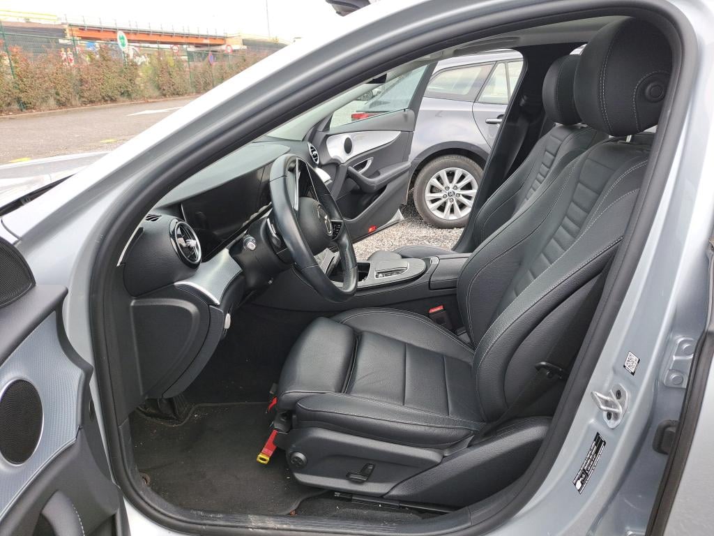 MERCEDES-BENZ E-CLASS BERLINE 1.6 E 200 D BUSINESS SOLUTION AUTO photo