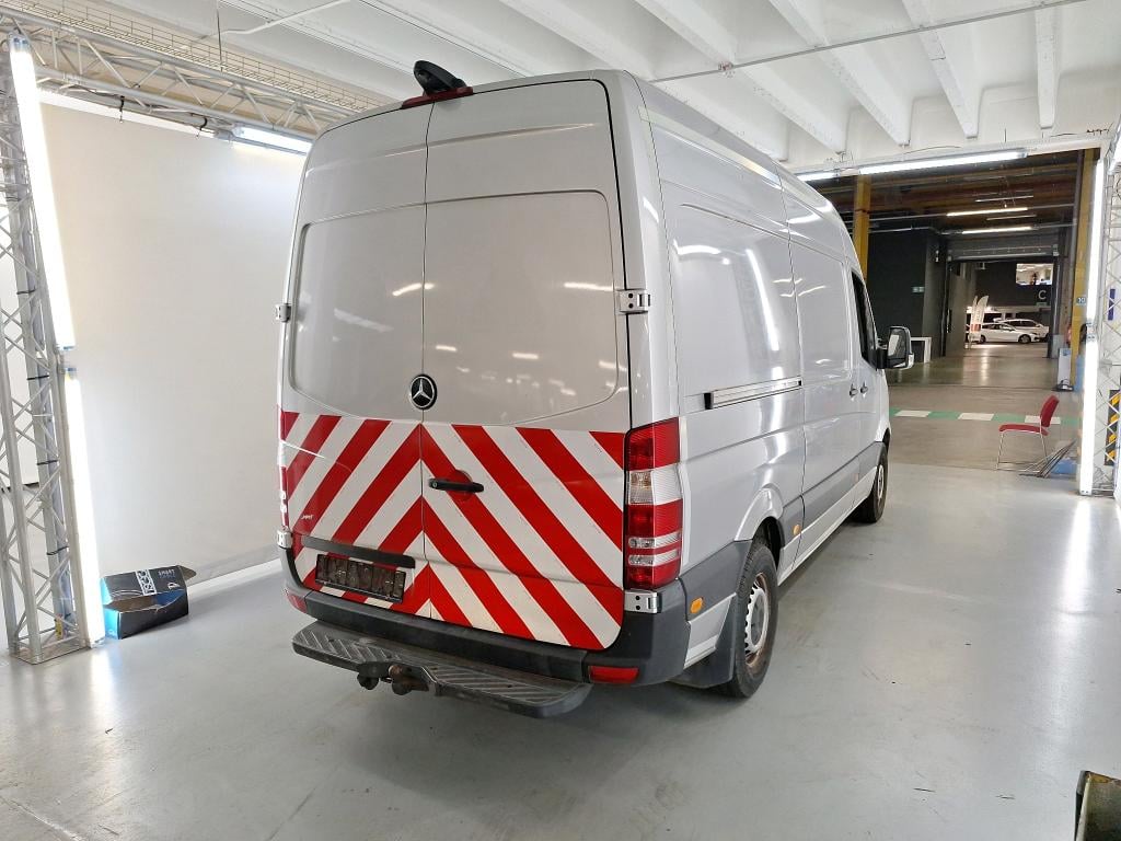 MERCEDES-BENZ SPRINTER 300/35 FOU MWB DSL - 316 2.1 BlueTEC A2H1 (EU6) STOCK photo
