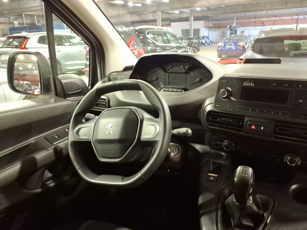 PEUGEOT PARTNER VAN MWB DIESEL - 2019 1.5 BlueHDi L2 Heavy Prem. (EU6.2) photo