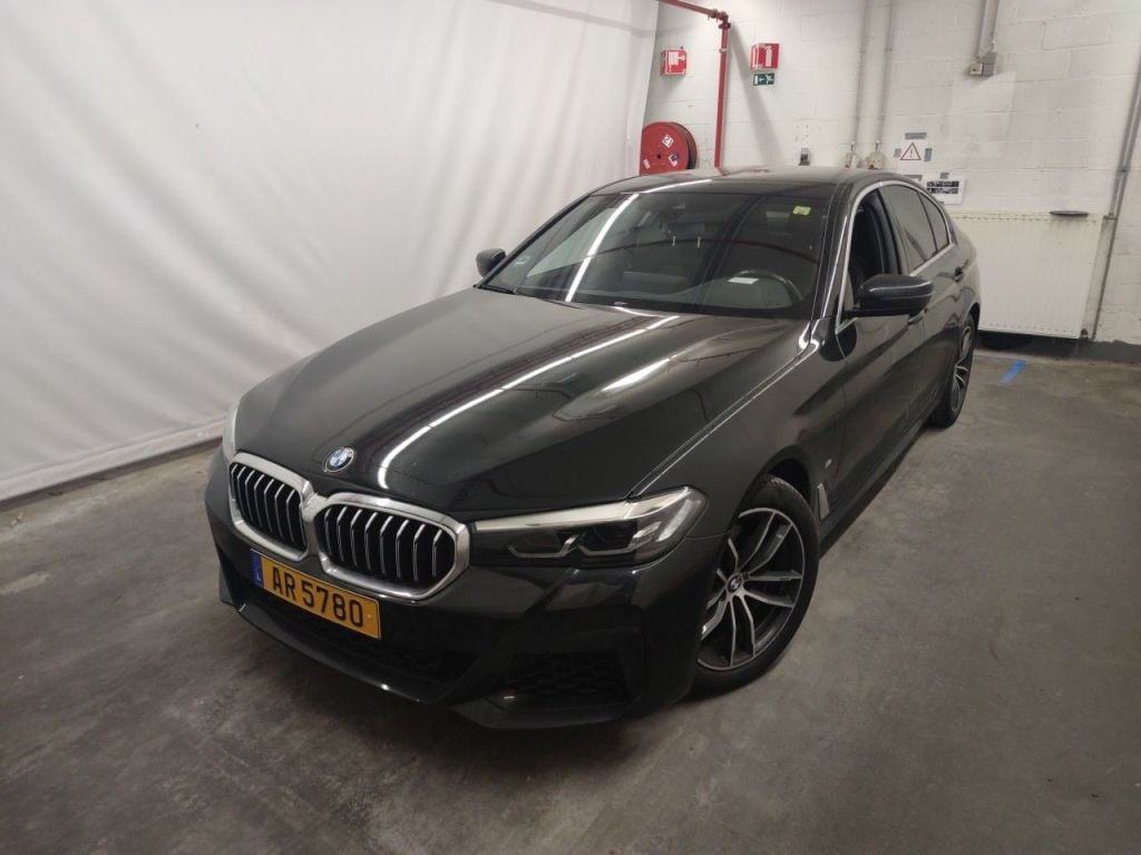 BMW 5 DIESEL - 2020 520 dXA 190hp MHD 4d