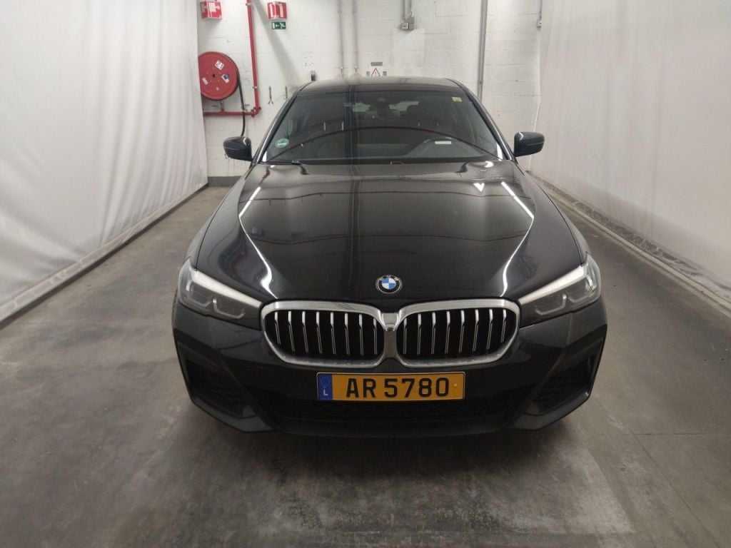 BMW 5 DIESEL - 2020 520 dXA 190hp MHD 4d photo