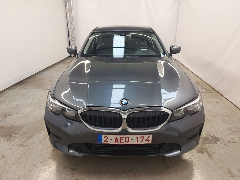 BMW 3 Reeks Berline 320d (120 kW) 4d photo