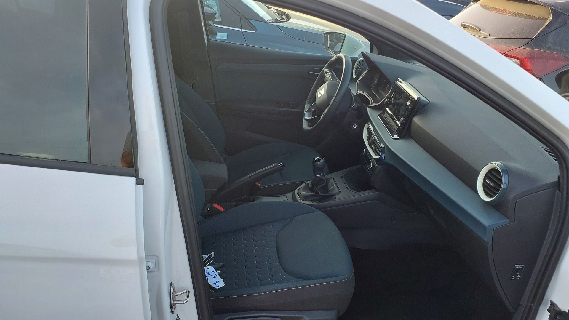 SEAT Ibiza 1.0 SRE MPI S&S 80cv Manual Style photo