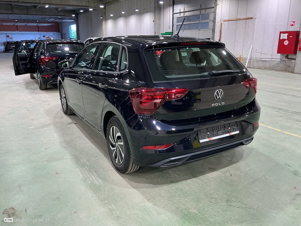 VOLKSWAGEN POLO 1.0 TSI LIFE BUSINESS photo