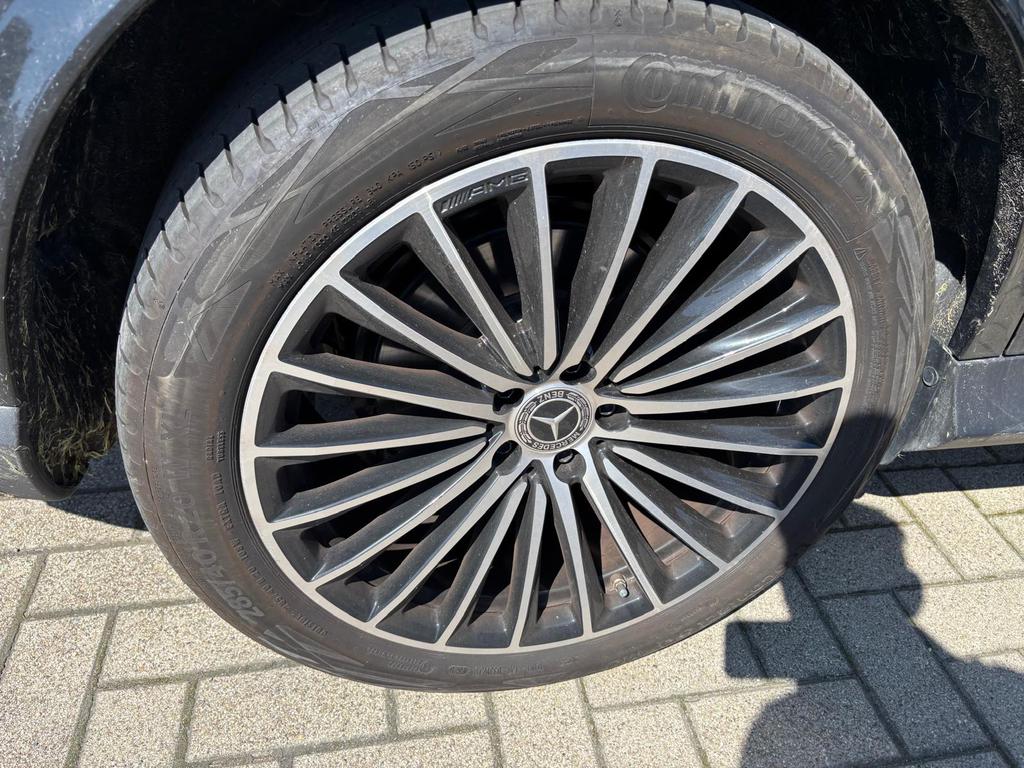 MERCEDES-BENZ GLC 200 Star Edition Star Edition photo