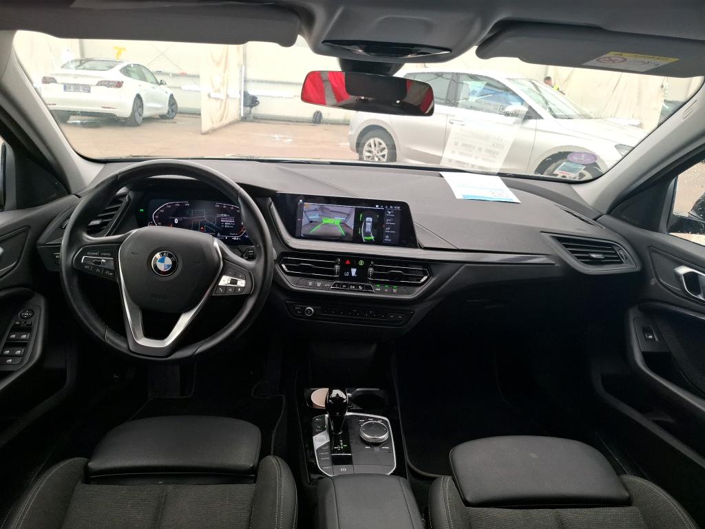 Série 1 Berline 118 i Edition Sport 1.5 135CV BVA7 E6d photo