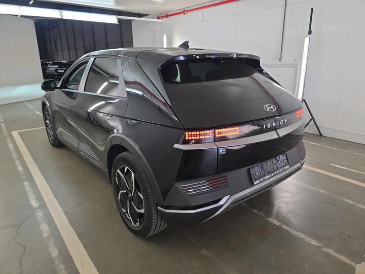 Hyundai IONIQ 5 Ioniq 5 58kWh Core 125kW/170pk  5D/P Auto-1 - WLTP onvolledig photo