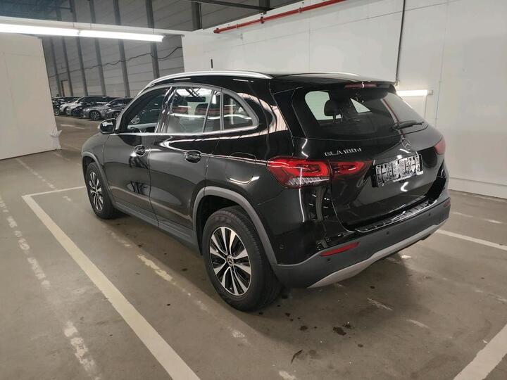 Mercedes GLA GLA GLA 180 d Business Solution 85kW/116pk  5D/P Auto-8 photo