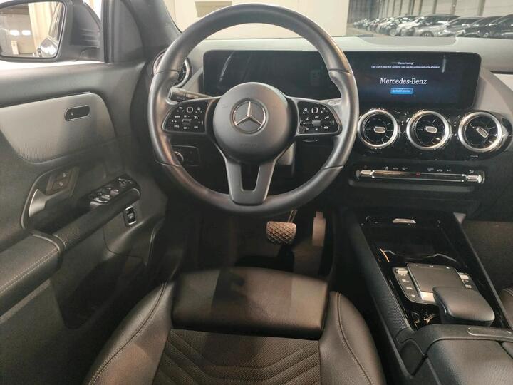 Mercedes GLA GLA GLA 180 d Business Solution 85kW/116pk  5D/P Auto-8 photo