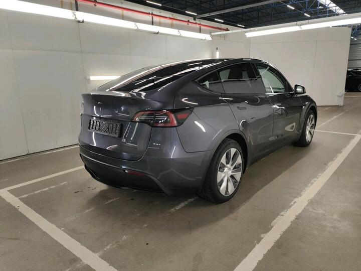 Tesla Model Y Model Y RWD 255kW/347pk  5D/P Auto-1 - WLTP onvolledig photo