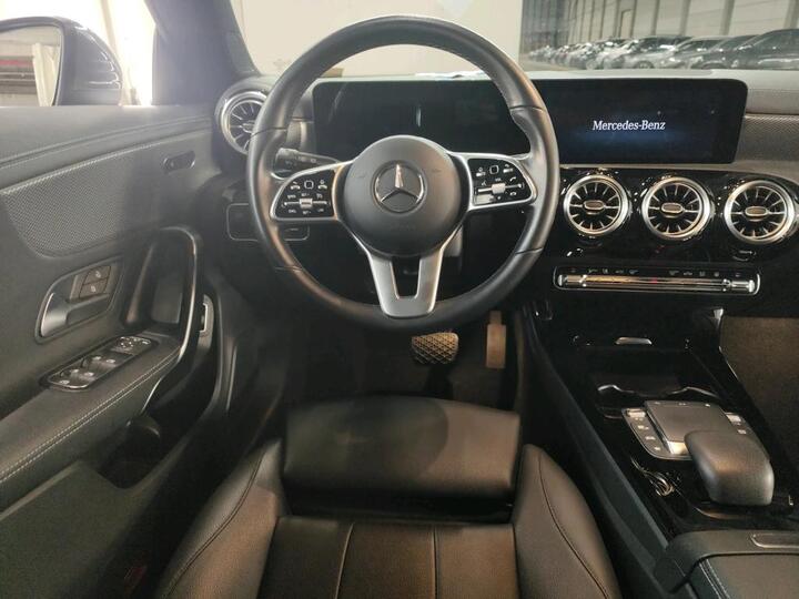 Mercedes CLA Shooting Brake CLA Shooting Brake CLA 250 e Business Solution (PHEV) 160kW/218pk  5D/P Auto-8 photo