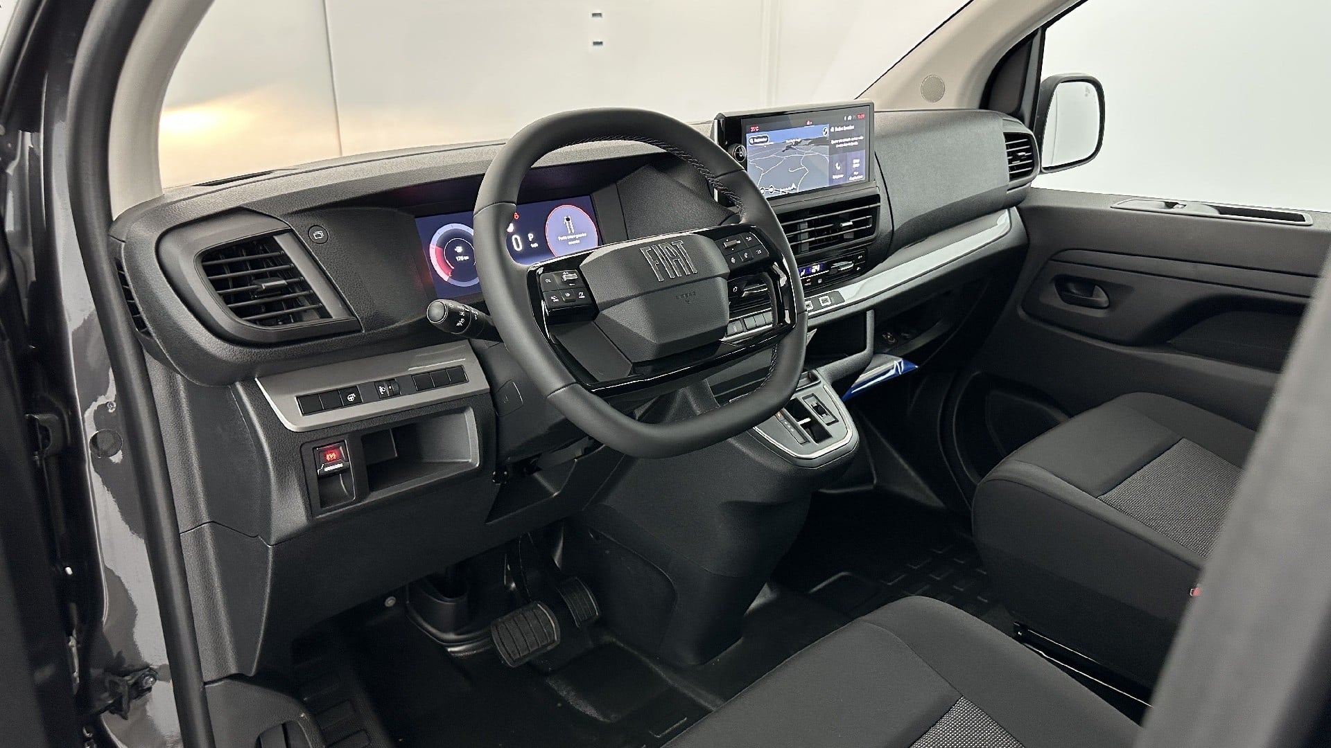Fiat Scudo Pack Premium Connect 2.0 BlueHDi 180ch photo