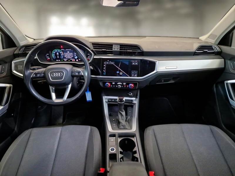 AUDI Q3 / 2018 / 5P / SUV 45 TFSI E S TRONIC BUSINESS photo