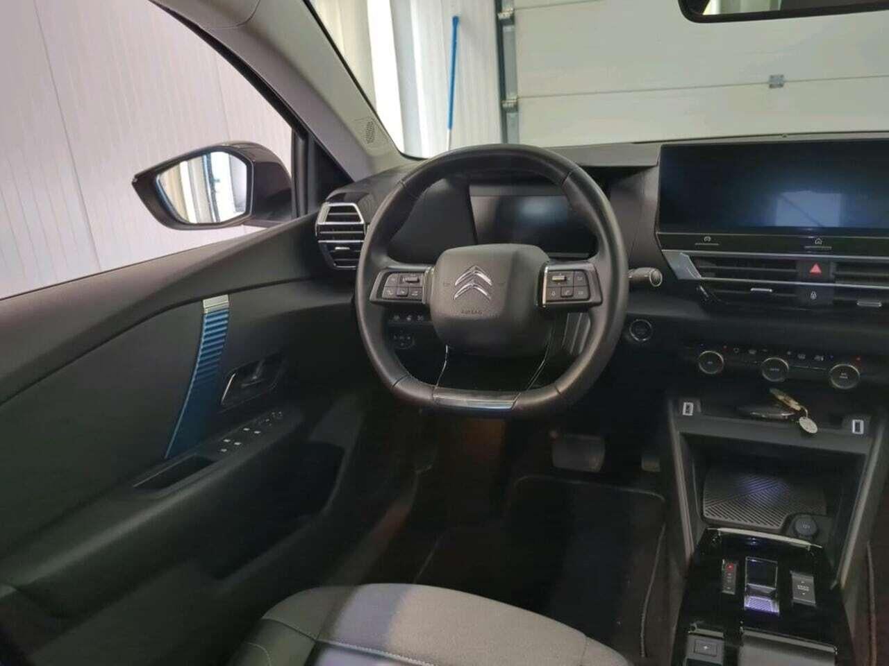 CITROEN Ë-C4 Shine 50 kWh photo
