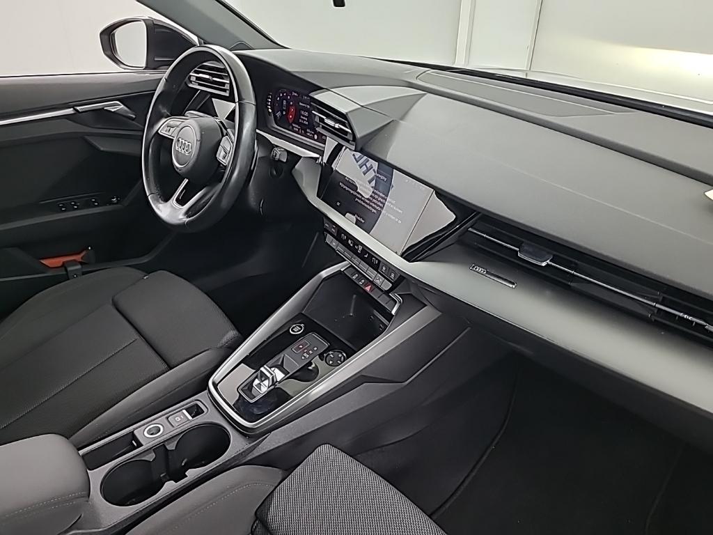AUDI A3 Limousine 35 TFSI S tronic Advanced edition 4D 110kW photo