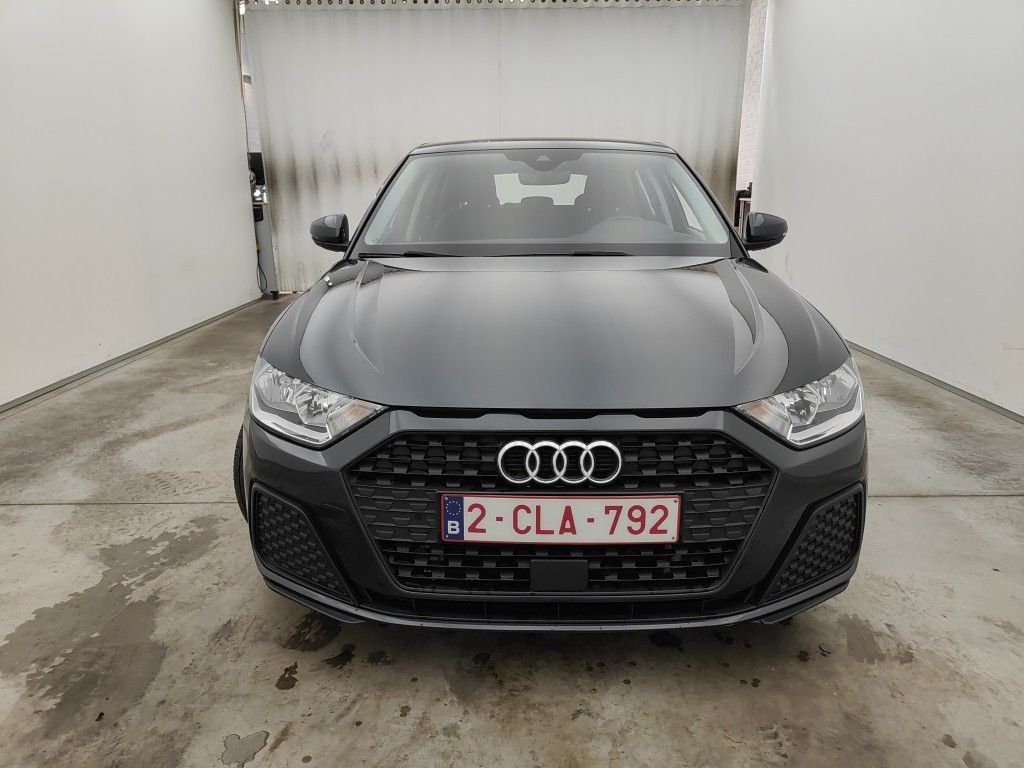 Audi A1 Sportback 1.0 25 TFSI 70kW S tronic Attraction 5d photo