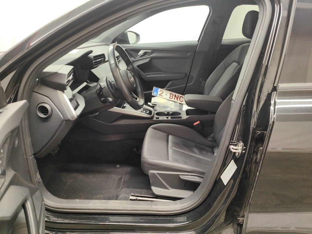 Audi A3 Sportback 2.0 30 TDi 85kW S tronic Business Ed. 5d photo
