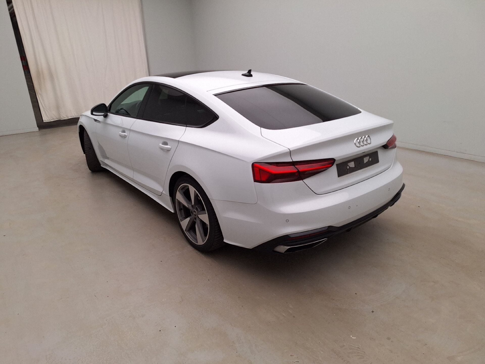 Audi, A5 SB FL'20, Audi A5 Sportback 35 TDI S tronic Bus Ed S Line 5d photo