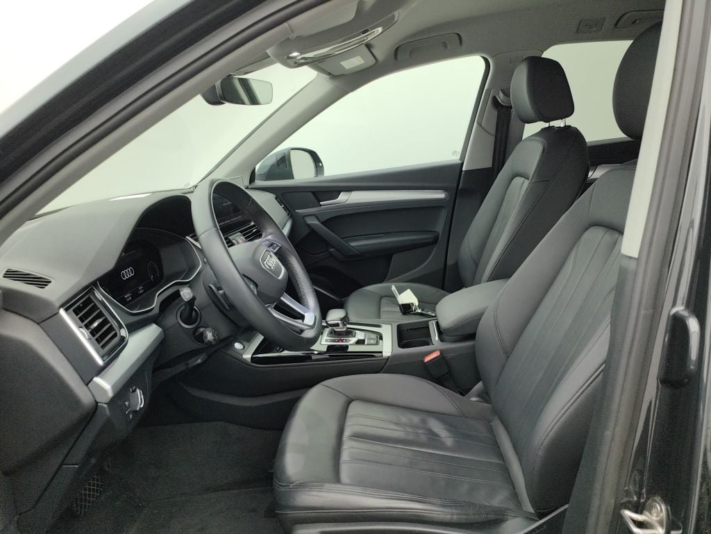 AUDI Q5 - 2021 50 TFSIe 265hp Quattro PHEV Advanced S tronic 5d photo