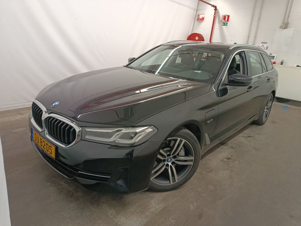 BMW 5 TOURING - 2020 530eXA 184hp PHEV 5d