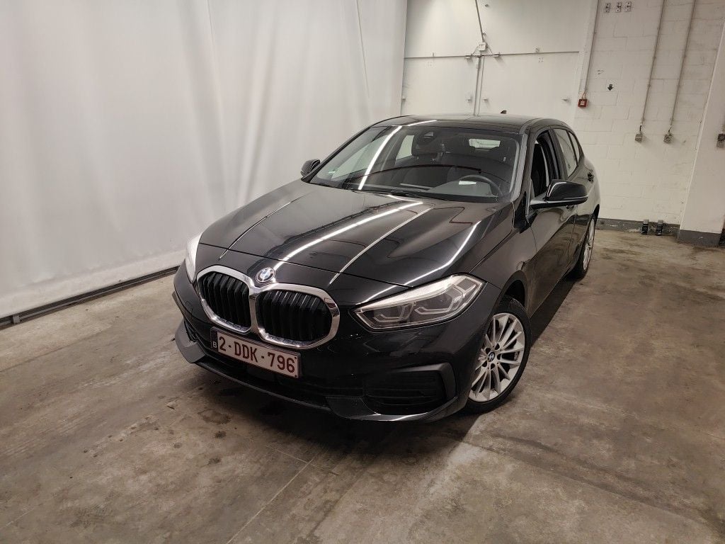 BMW 1 Reeks Hatch 118iA (100 kW) 5d