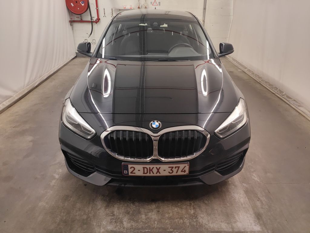 BMW 1 Reeks Hatch 116d (85 kW) 5d photo