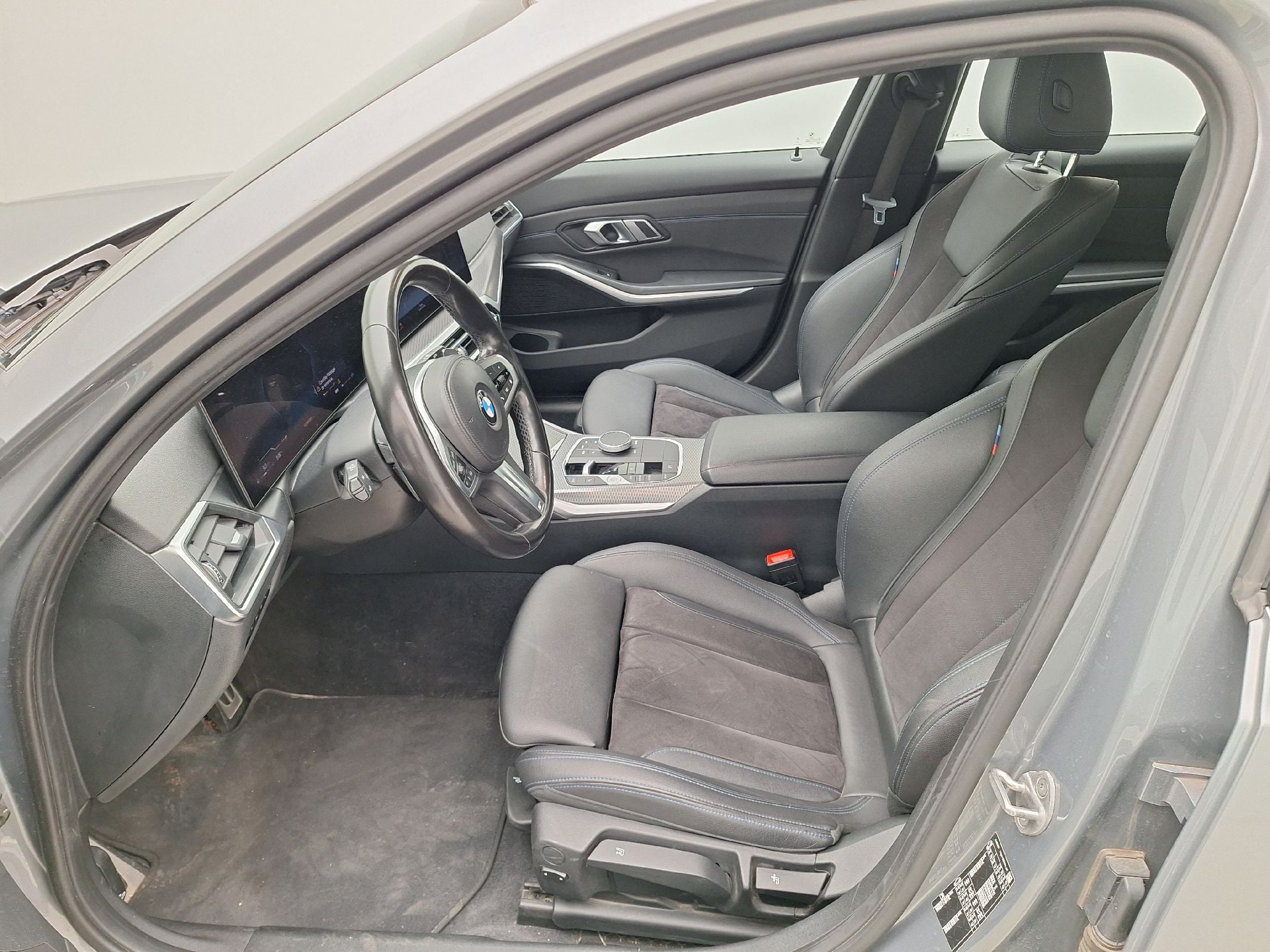 BMW, 3-serie T FL'22, BMW 3 Reeks Touring 316d (90 kW) 5d photo