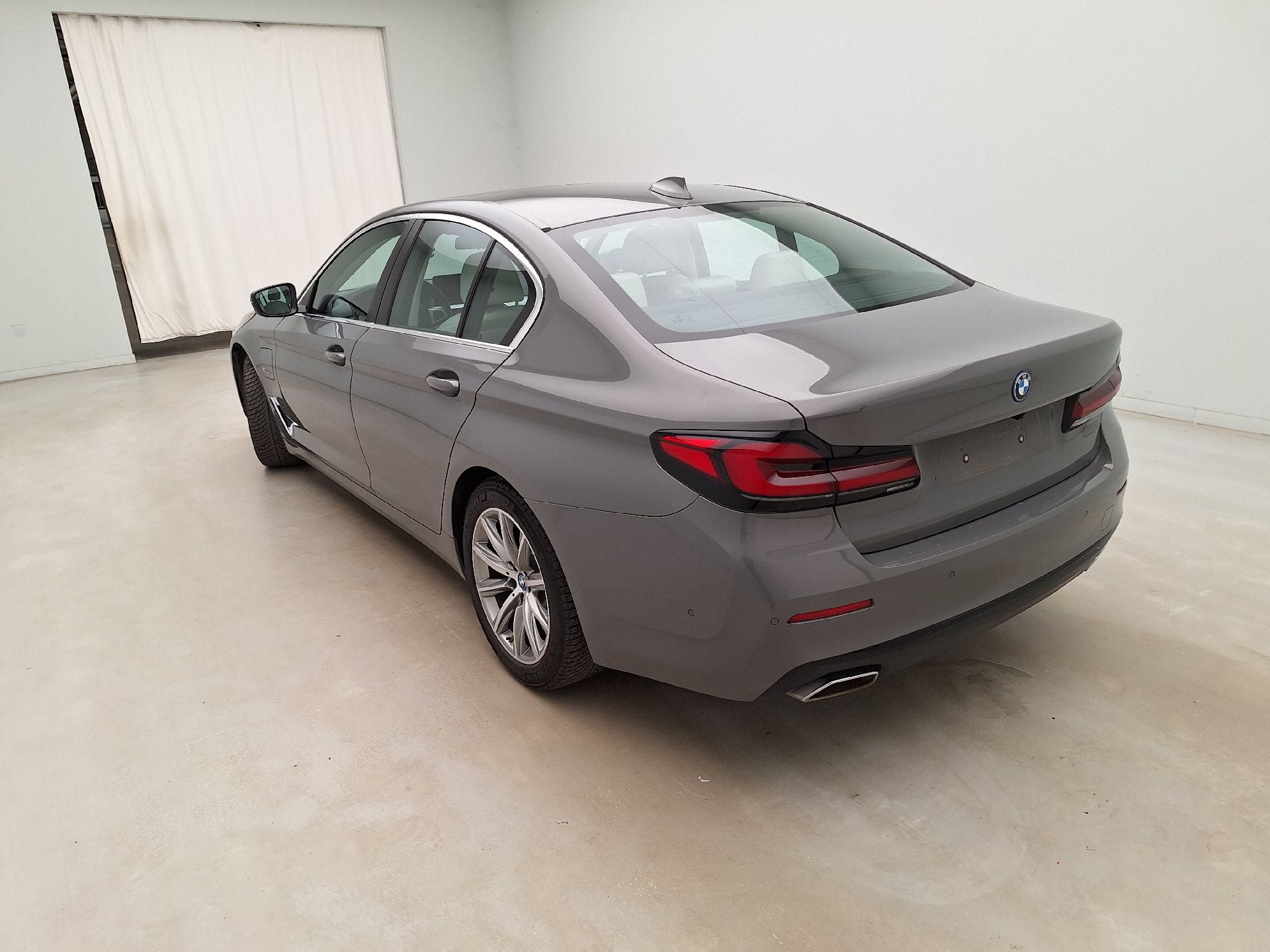 BMW, 5-serie FL'20 PHEV, BMW 5 Reeks Berline 530e 215kW 4d photo