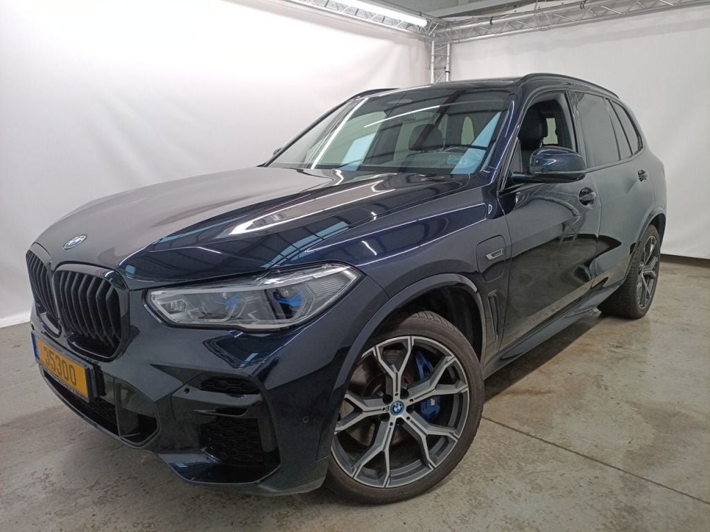 BMW X5 - 2018 3.0AS 286hp xDrive45e PHEV (EU6AP) 5d ///M-SportKit (total options: 23,732 Ex.Vat)