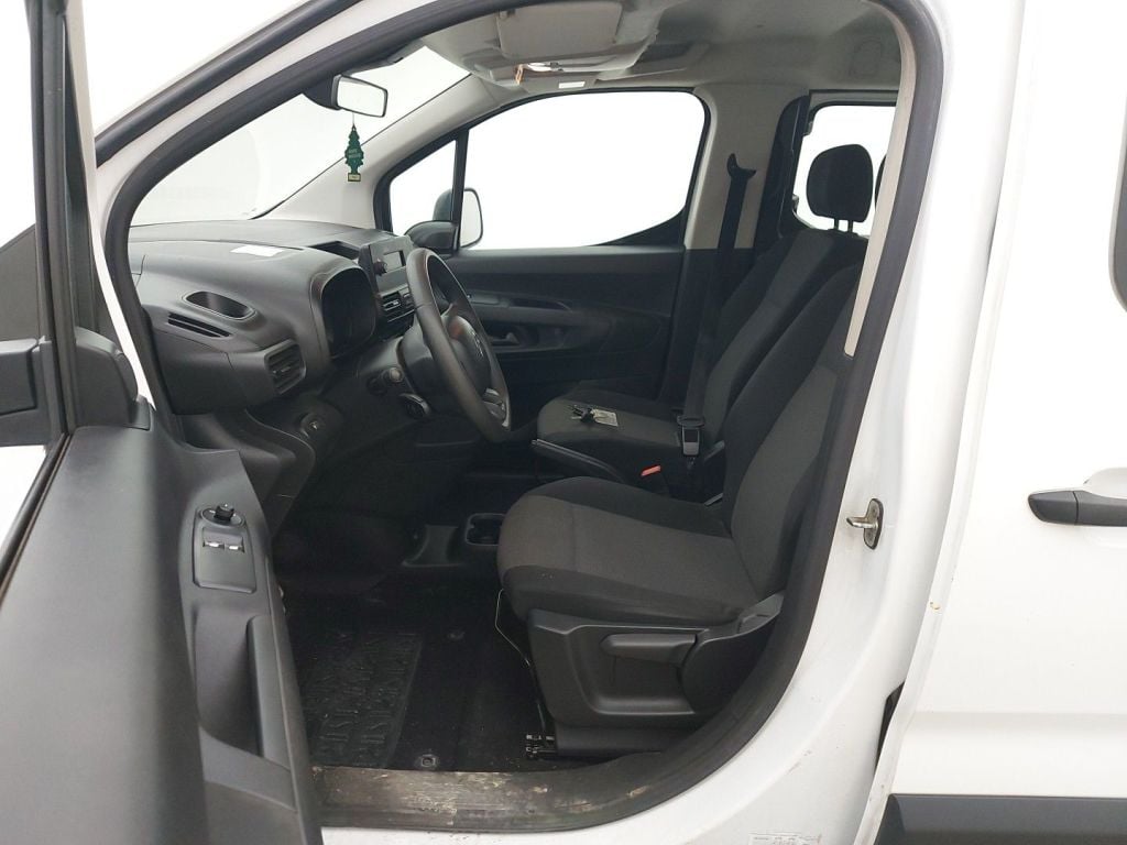 CITROEN BERLINGO SWB DIESEL - 2018 1.5 BlueHDi M Live S&S 5d photo