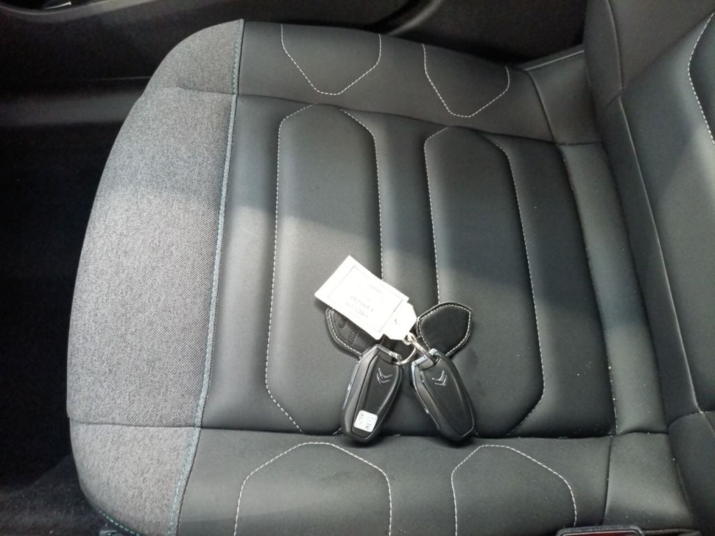 CITROEN C4 - 2021 1.2 PureTech 131hp Shine Pack S&S (EU6.4) 5d photo