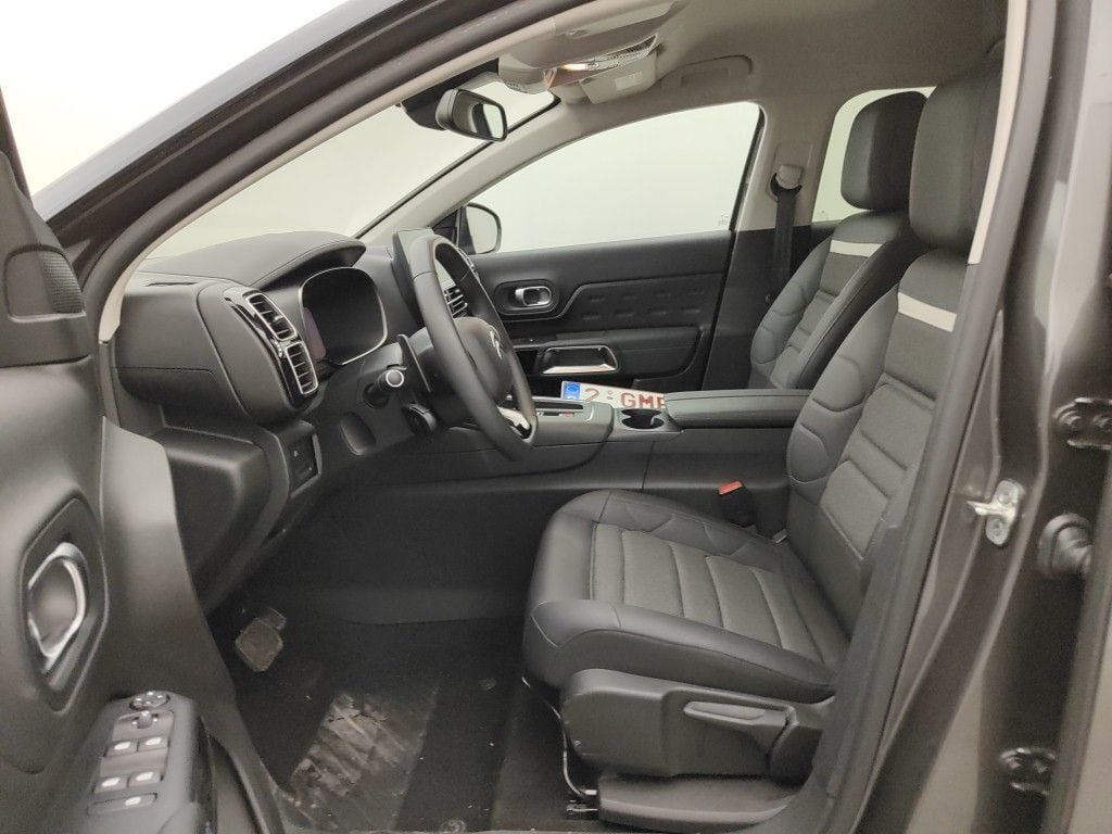 Citroën C5 Aircross 1.5 BlueHDi 130 S&S EAT8 PLUS 5d photo