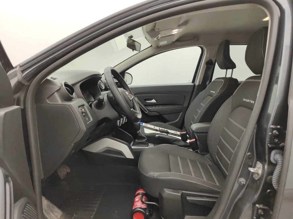 Dacia Duster TCe 150 EDC Prestige 5d photo