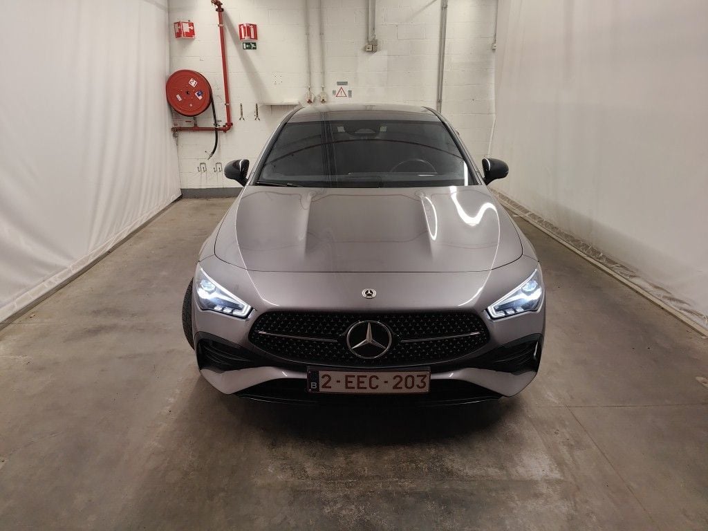 Mercedes-Benz CLA CLA 250 e AMG Line 4d photo