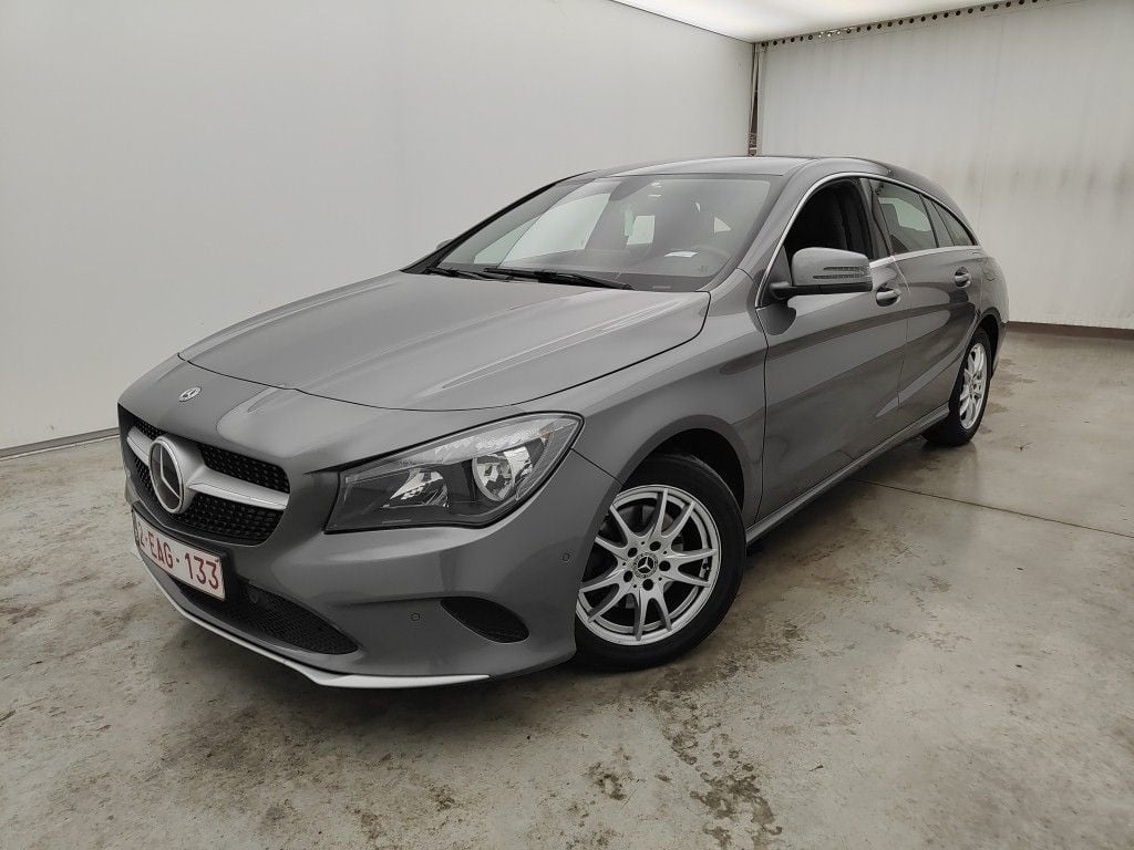 Mercedes-Benz CLA Shooting Brake CLA 180 DCT 5d