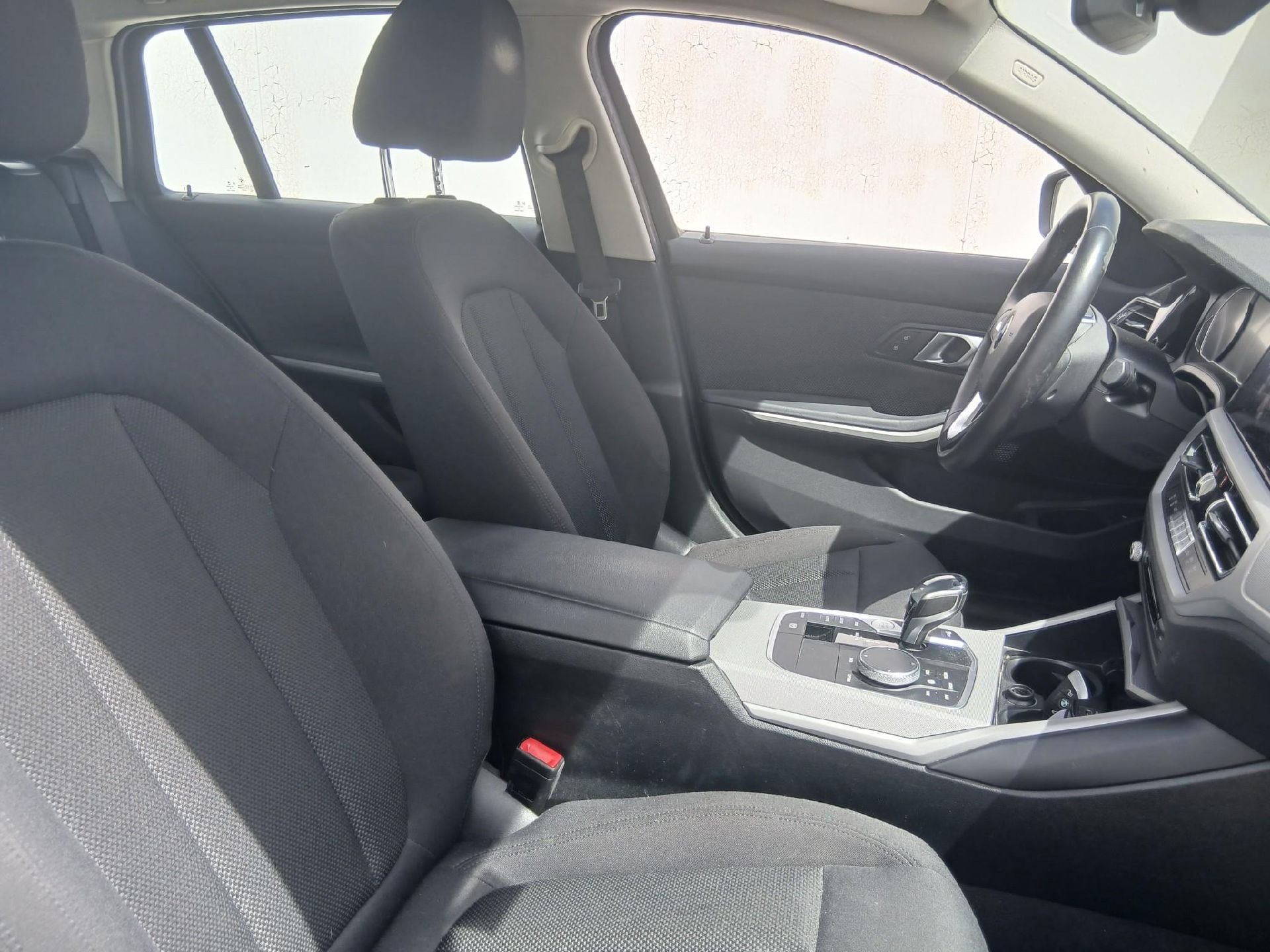 BMW Serie 3 / 2019 / 5P / familiar 320d Auto.Touring photo