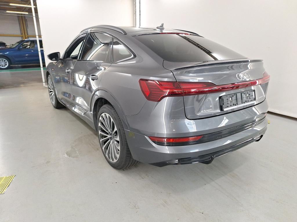 AUDI E-TRON SPORTBACK BEV 95KWH 55 QUATTRO S-LINE photo