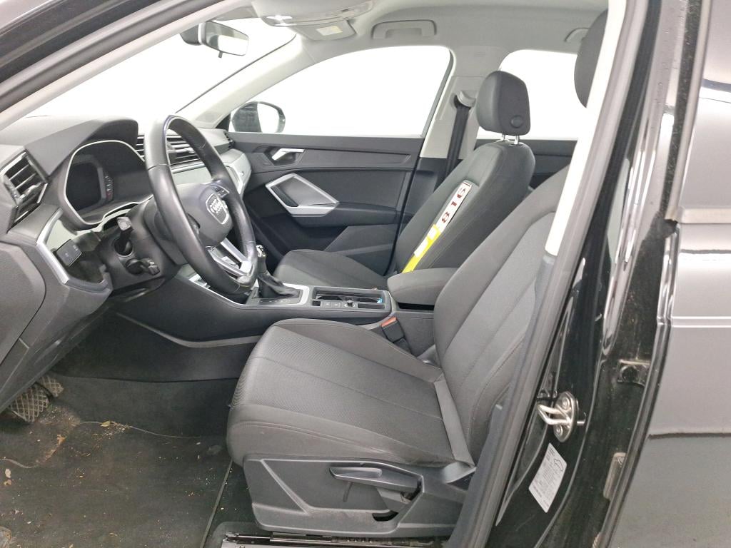 AUDI Q3 DIESEL - 2019 35 TDi Business Edition S tronic photo