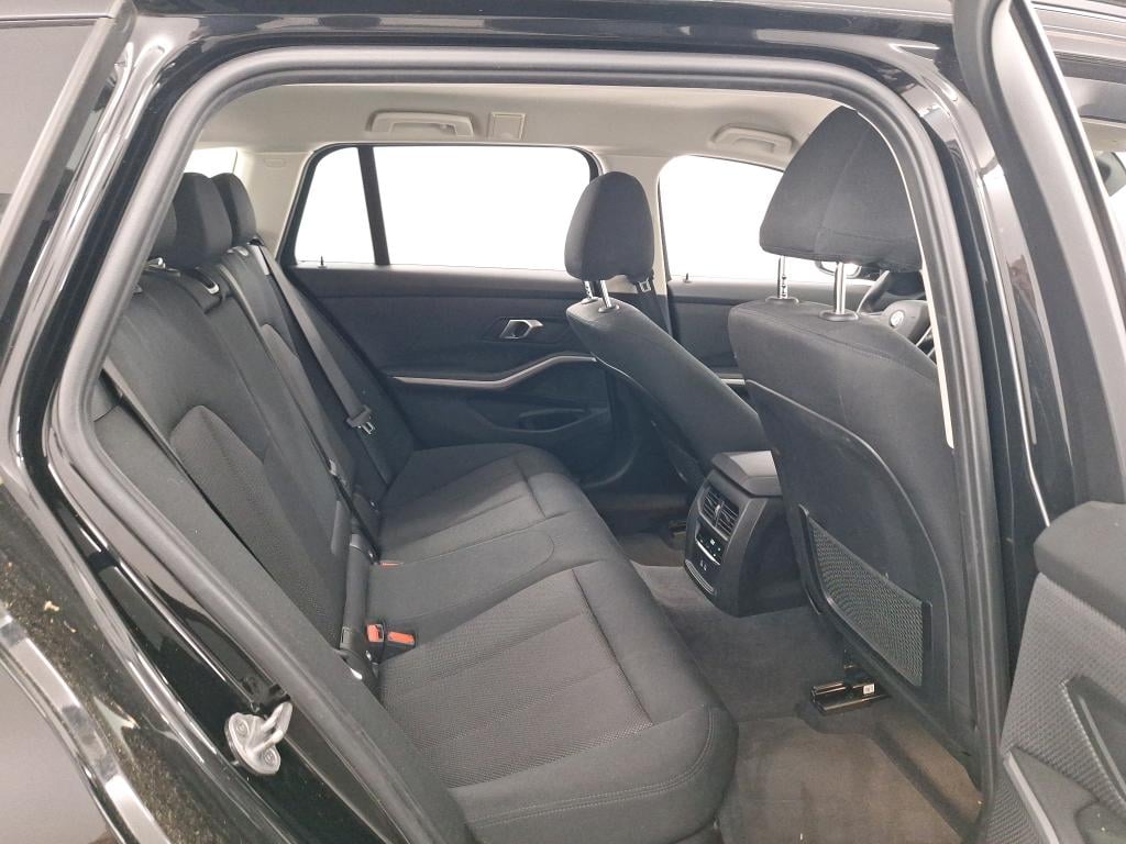 BMW 3 SERIES TOURING 2.0 318IA (115KW) AUTO TOURING photo