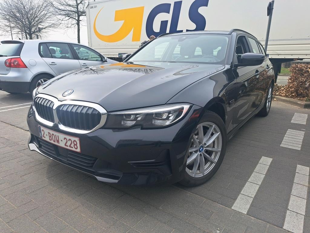 BMW 3 SERIES TOURING 2.0 330E (215KW) TOURING