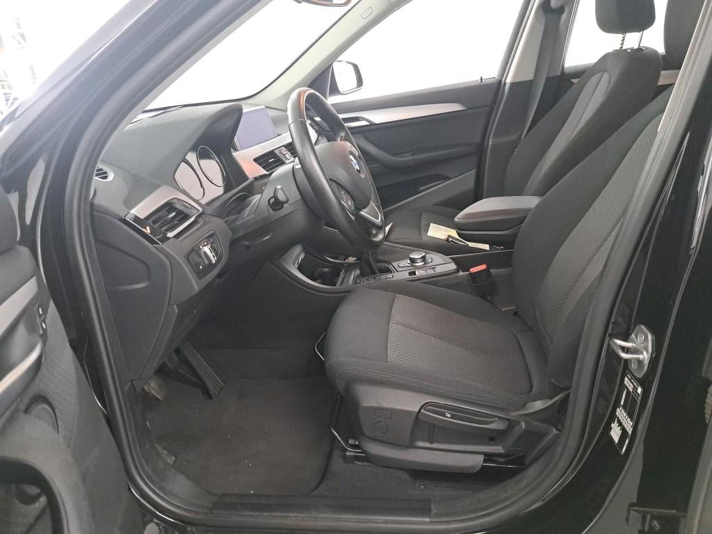 BMW X1 1.5 SDRIVE16D photo
