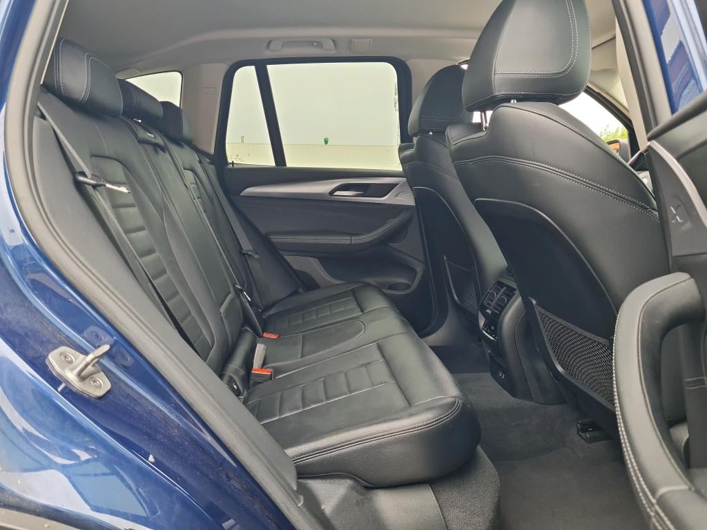 BMW X3 2.0 SDRIVE18D (100KW) AUTO photo