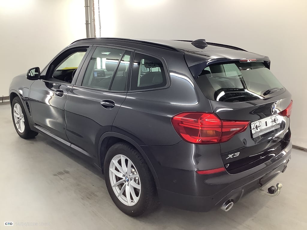 BMW X3 - 2018 2.0iA xDrive30e PHEV OPF photo