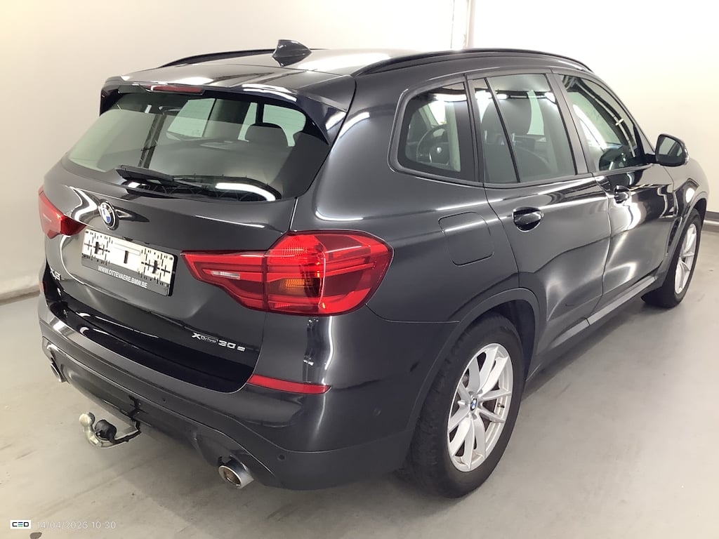 BMW X3 - 2018 2.0iA xDrive30e PHEV OPF photo