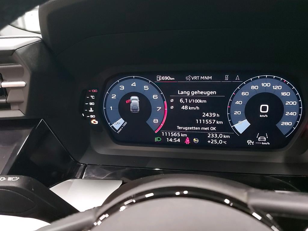 AUDI - AUD A3 SB 30 TFSi 110PK Pack Business &amp; Adaptive Cruise Control &amp; Park Assistant With Sensors Front &amp; Rear * PETROL * photo