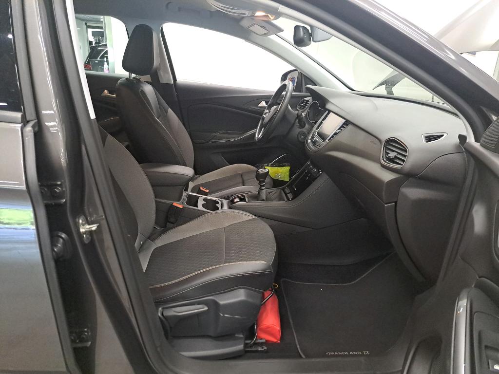 OPEL - OPE GRANDLAND X 1.5 Turbo D 131PK MT6 Elegance With Multimedia Nav Pro &amp; Safety &amp; Versatility &amp; Park &amp; Go Technology II &amp; Removable Trailer Hook photo
